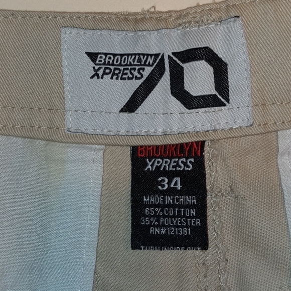 Tan shorts - Picture 2 of 4